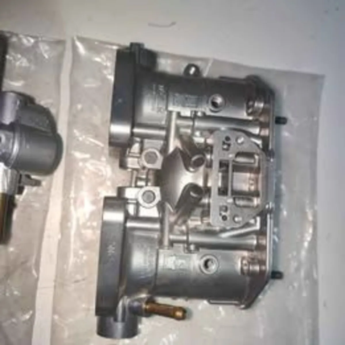 3 Weber IDF 40 Genuine Italian lot - Image 1