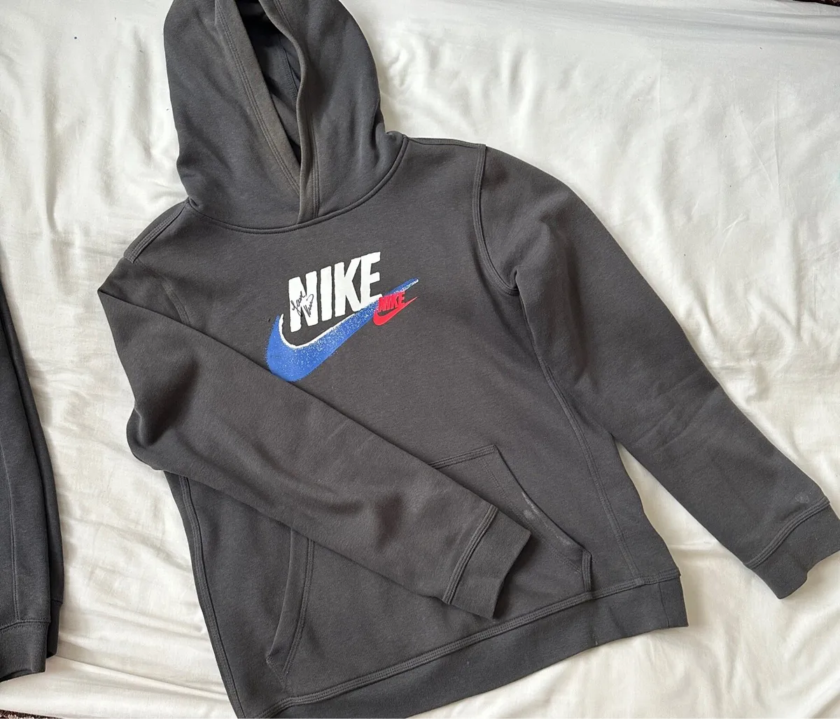 Nike Hoodie & Jogger Set – Charcoal Grey – XL - Image 1