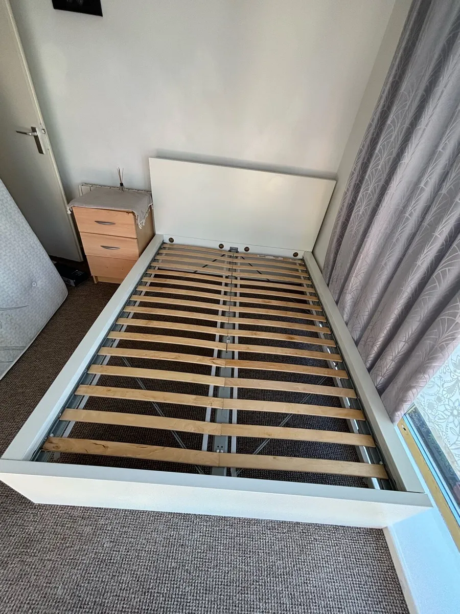 Bedroom - Image 4