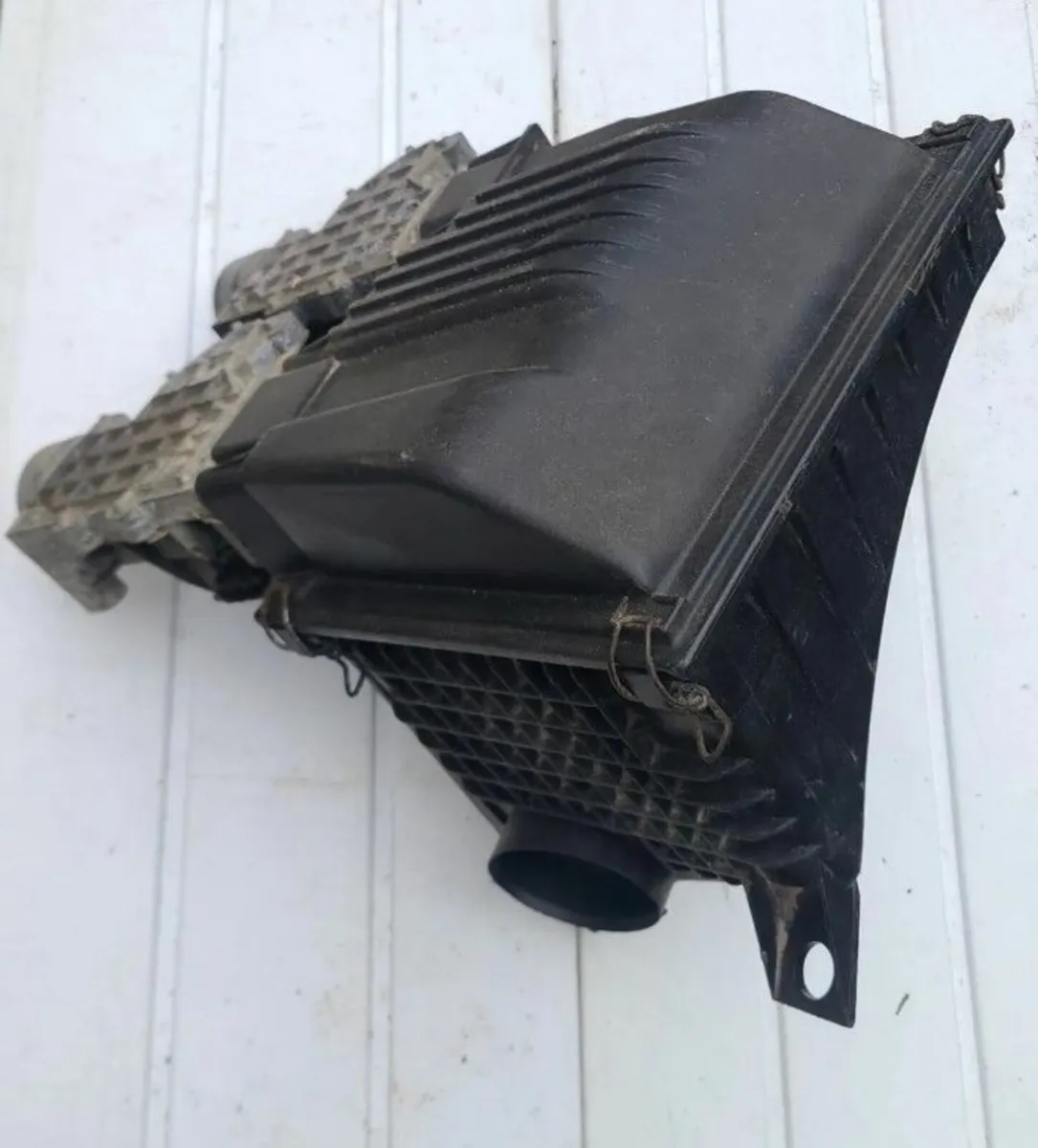 Ford Sierra / Ford Granada airflow meters & airbox - Image 2