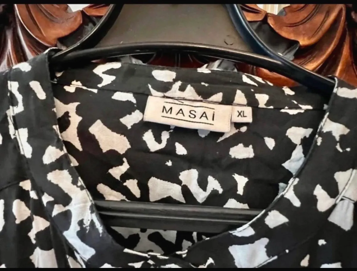 MASAI Black/White Jacket Side-Slits Size XL - Image 2