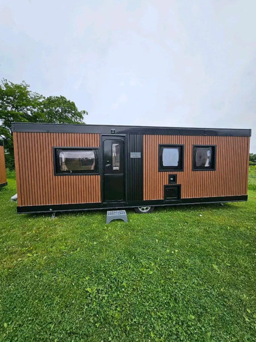 Log cabin modular home - Image 1
