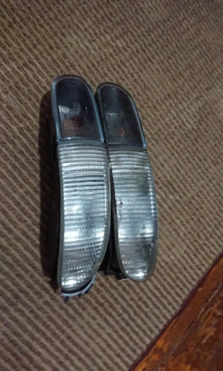 Ford Scorpio Cosworth Fog lights / Spot lights - Image 2