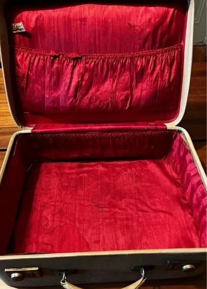 VIntage 50’s Ladies Vanity Case - Image 3