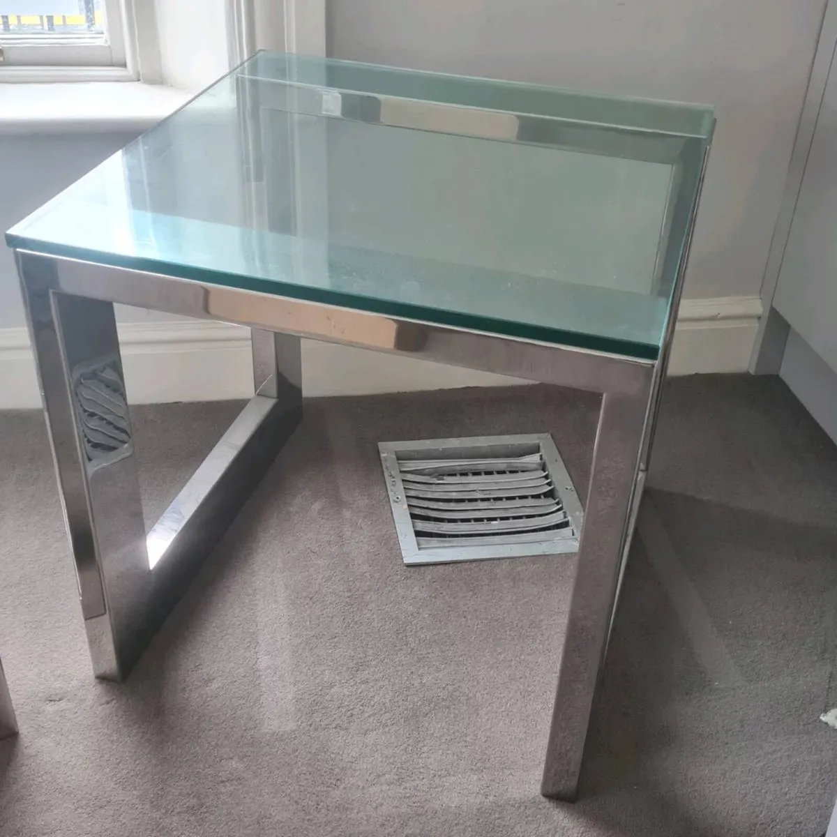Executive chrome base glass tables - Image 2