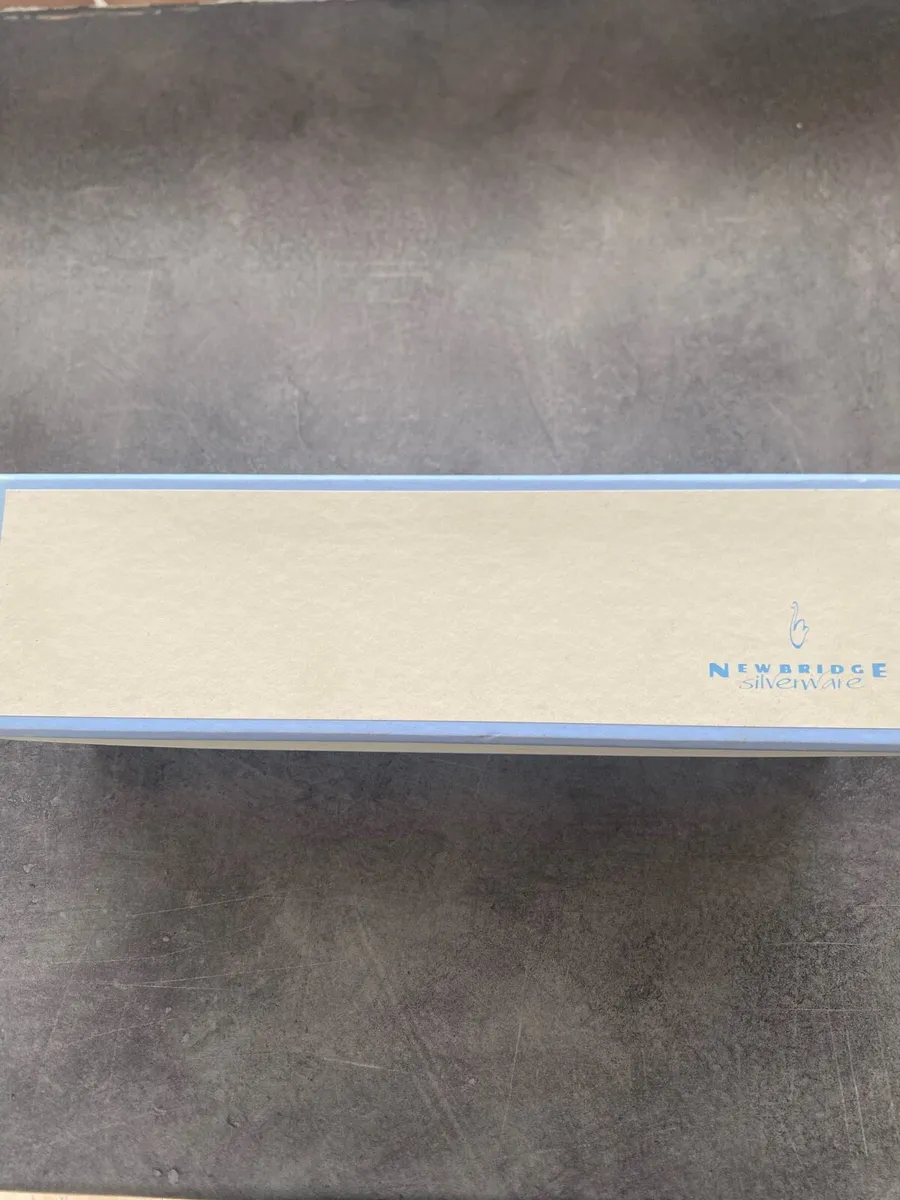Newbridge Silverware Candle Gift Set - Image 3