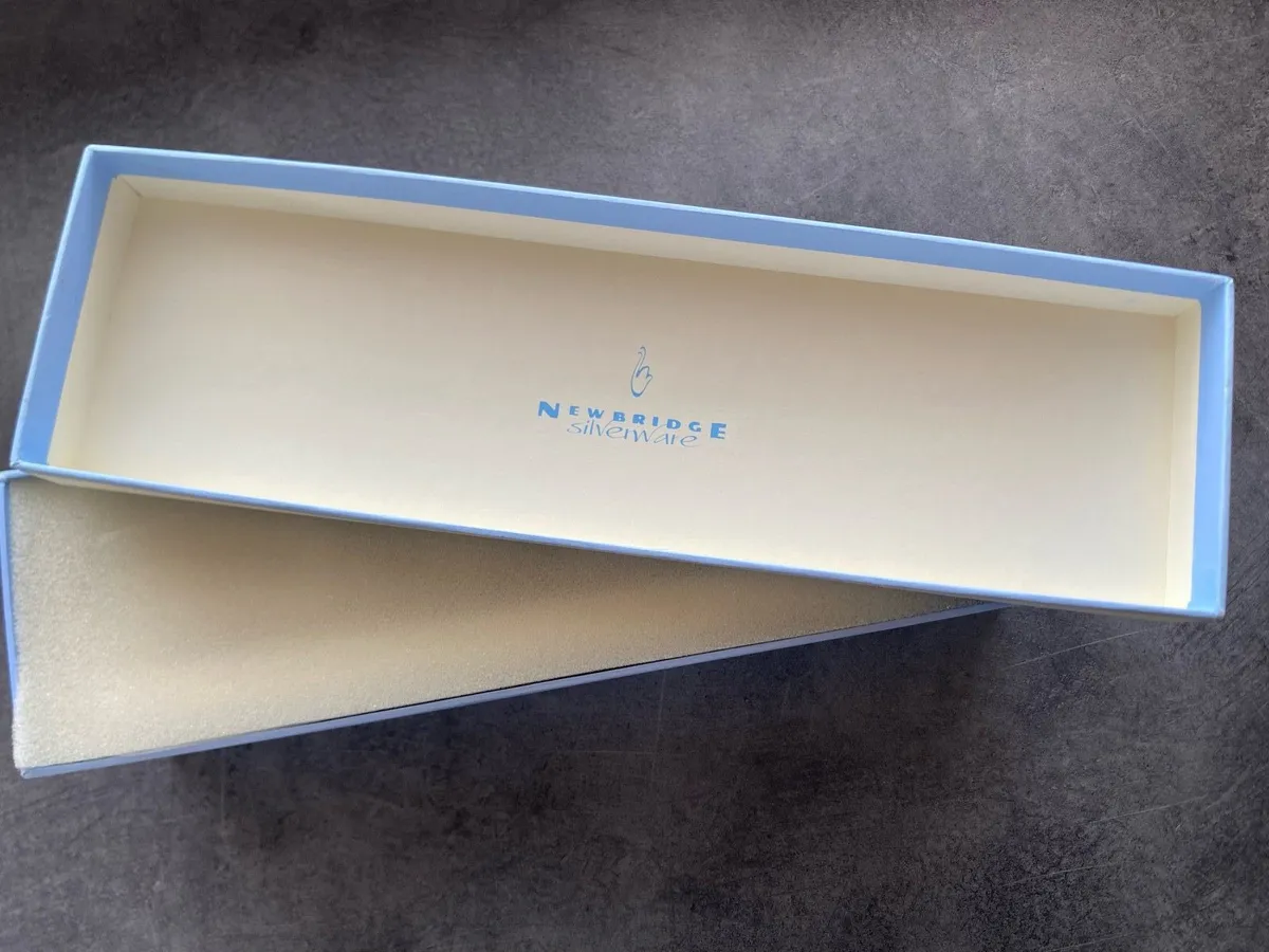 Newbridge Silverware Candle Gift Set - Image 4
