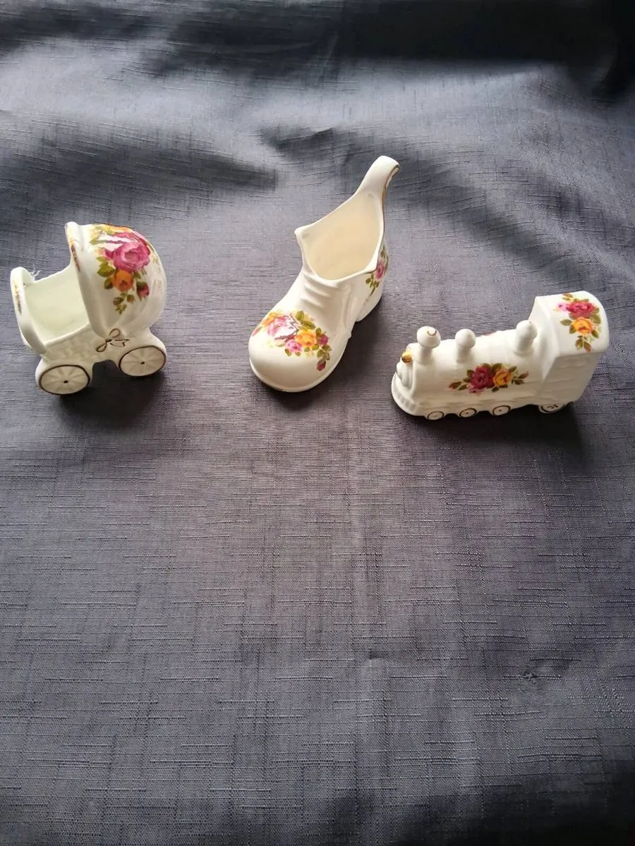 3 Fine Bone China Items - Image 1