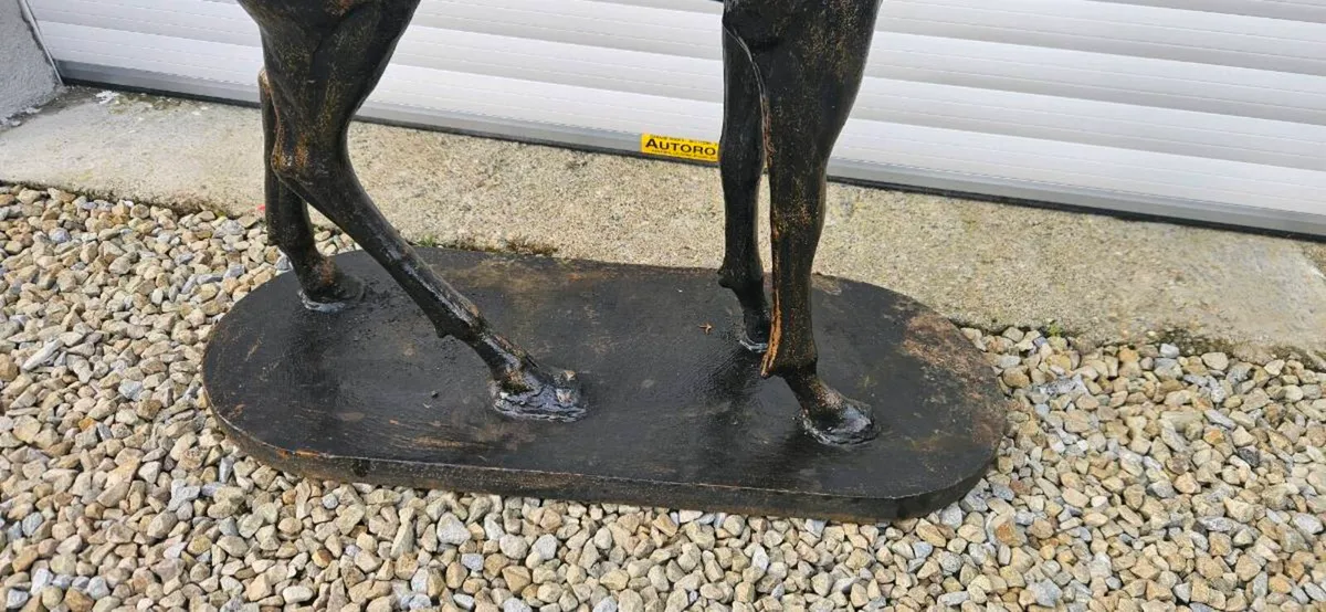HEAVY CAST IRON DEERS - Image 2