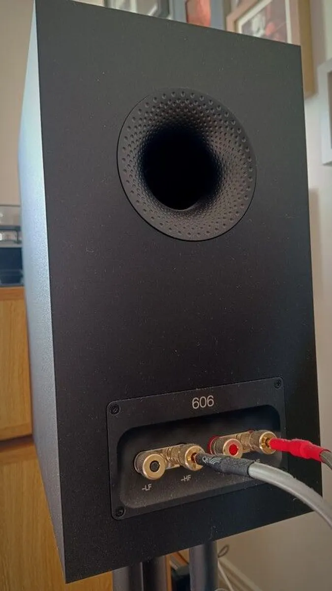 B&W 606 S3  speakers - Image 4