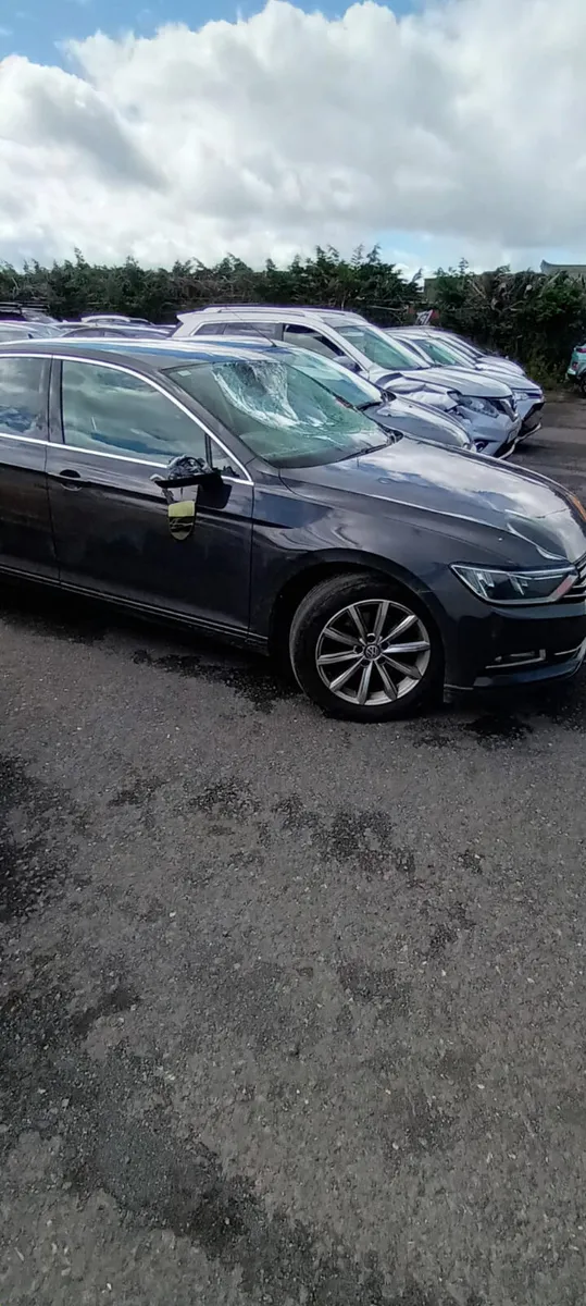 VW Passat 1.6 Diesel bluemotion 2015 - Image 4