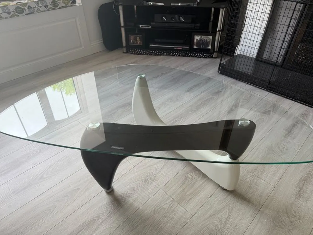 coffee table - Image 1