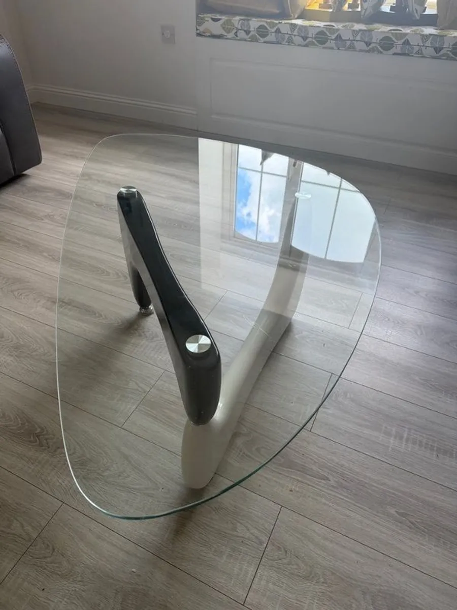 coffee table - Image 3