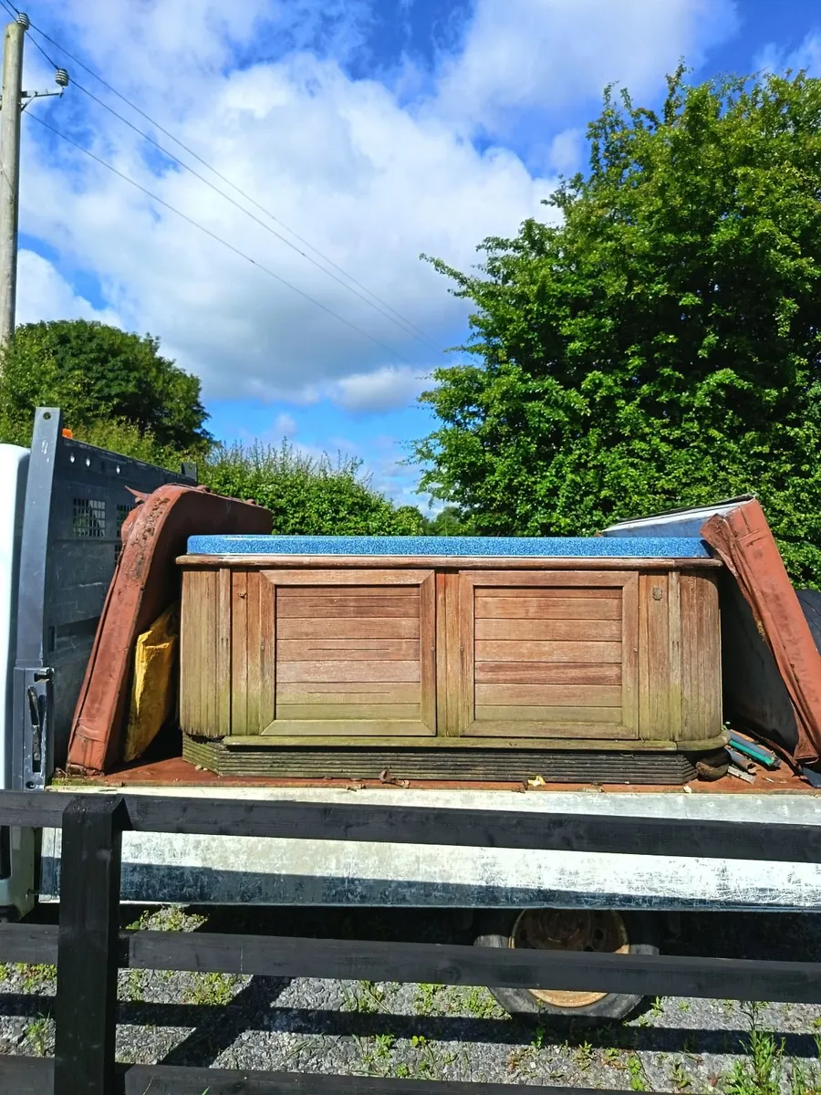 Artic Spa Hot tub - Image 1