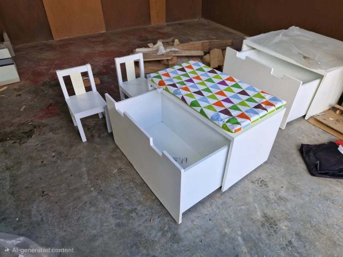Play room storage - Image 1