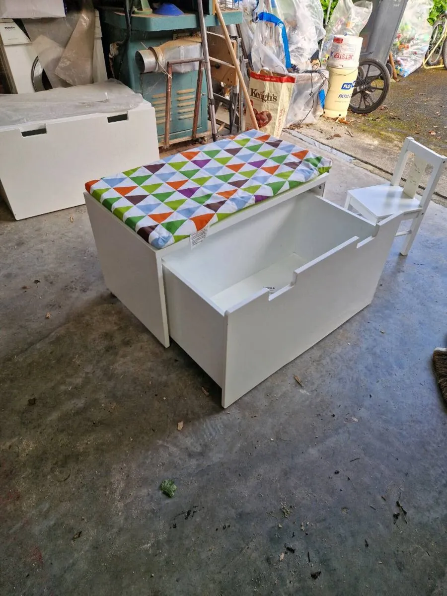 Play room storage - Image 2