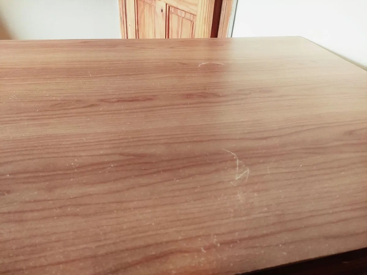 Desk - Image 2