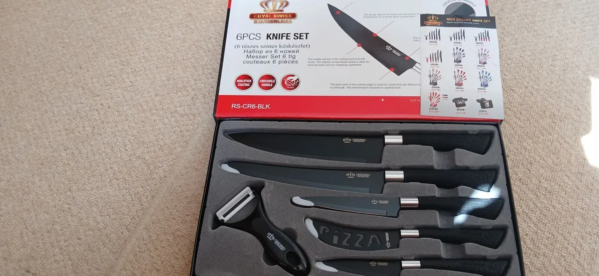 Knife Set - Image 1