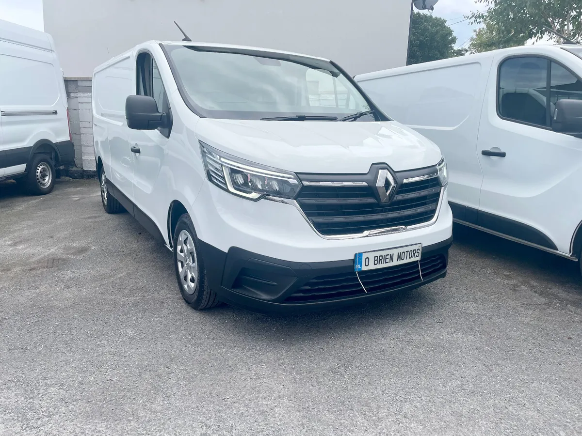 Renault Trafic LL30 Business 2.0DCI 130PS LWB,2023 - Image 1