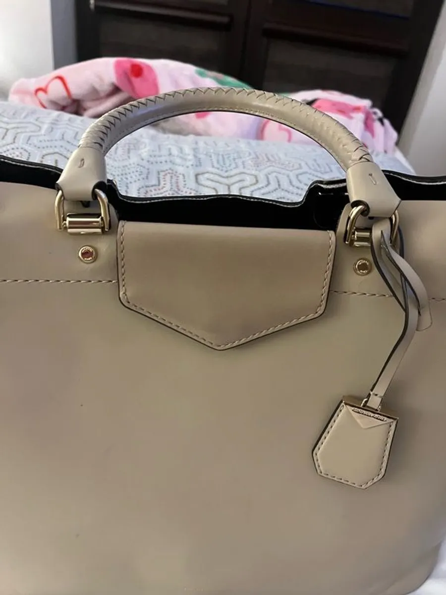 MK bag Michael Kors genuine - Image 1