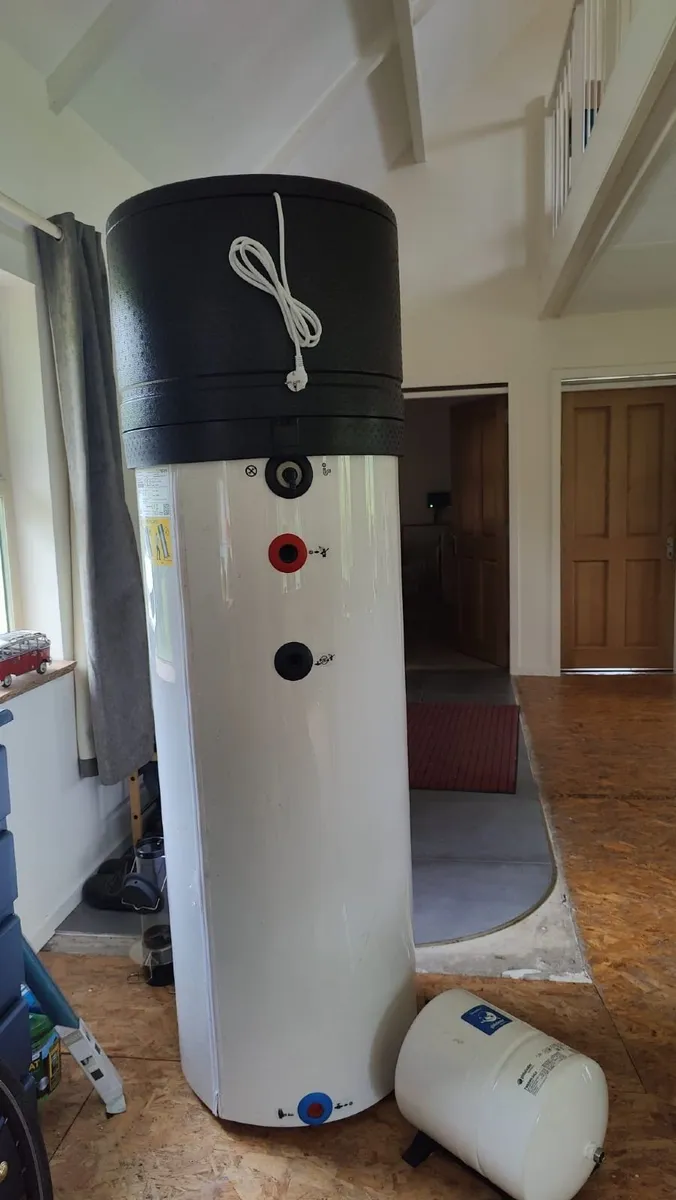 Domestic hot water heat pump - Image 3