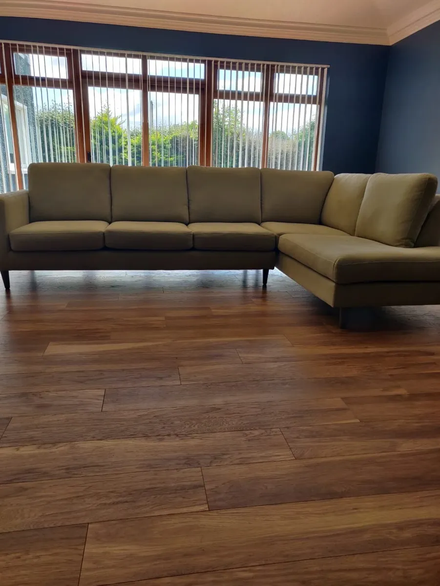 Corner Suite - Image 2