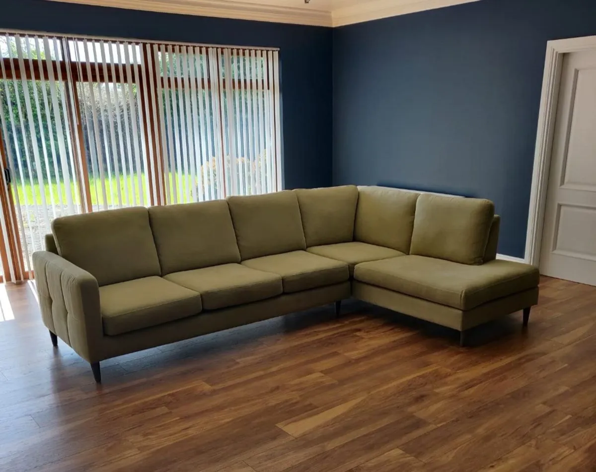 Corner Suite - Image 3