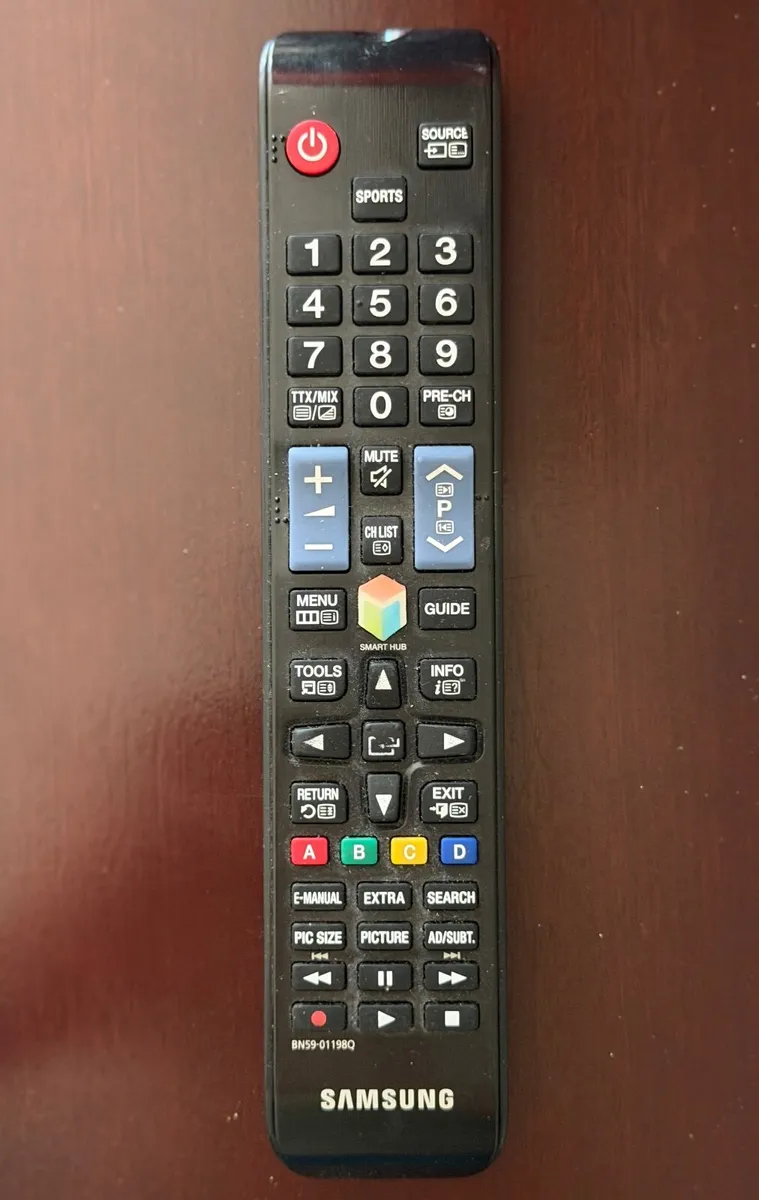 Samsung 32” Smart HDTV / Monitor - Image 2