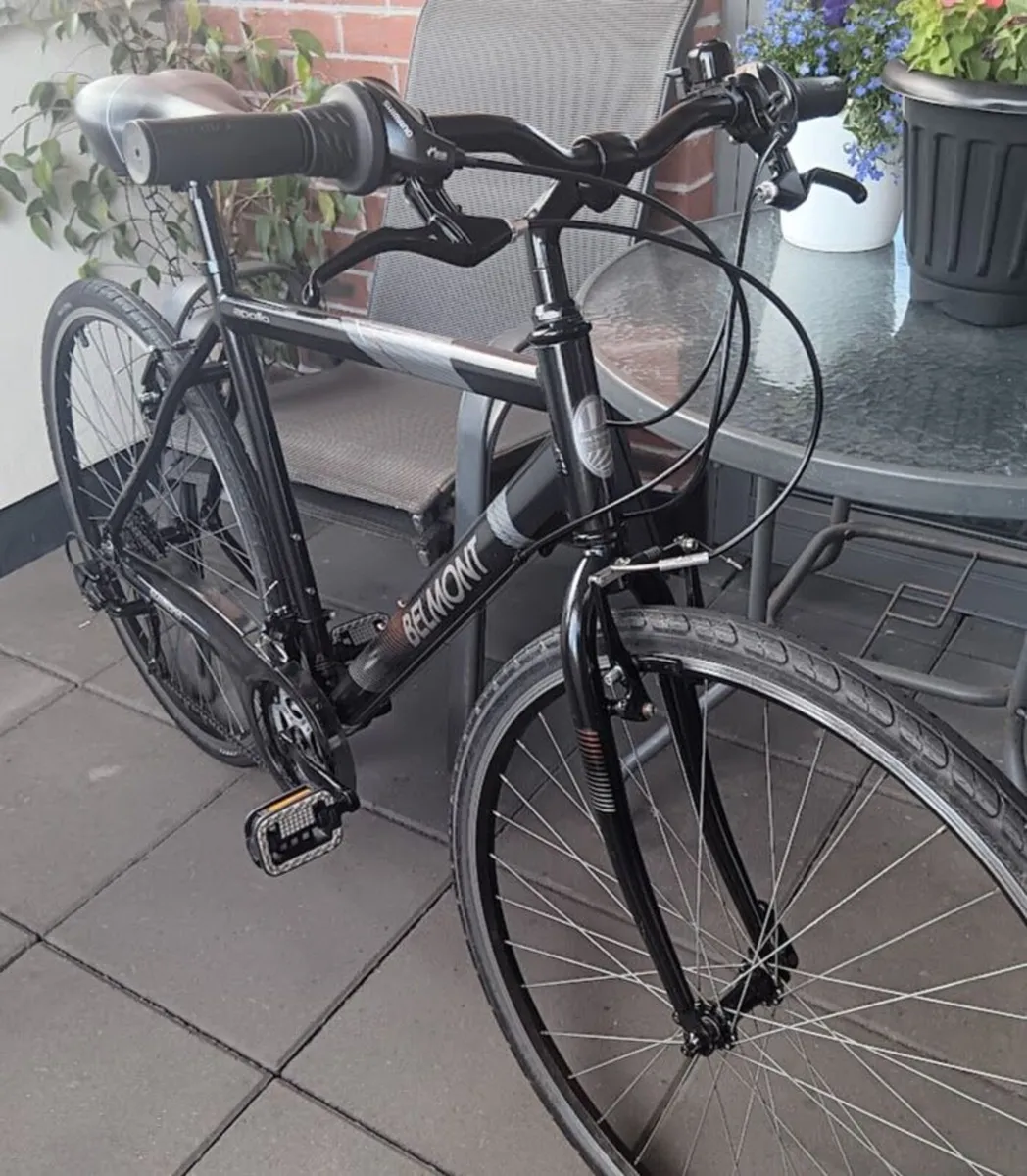 Apollo city bike as new + new lock - Image 2