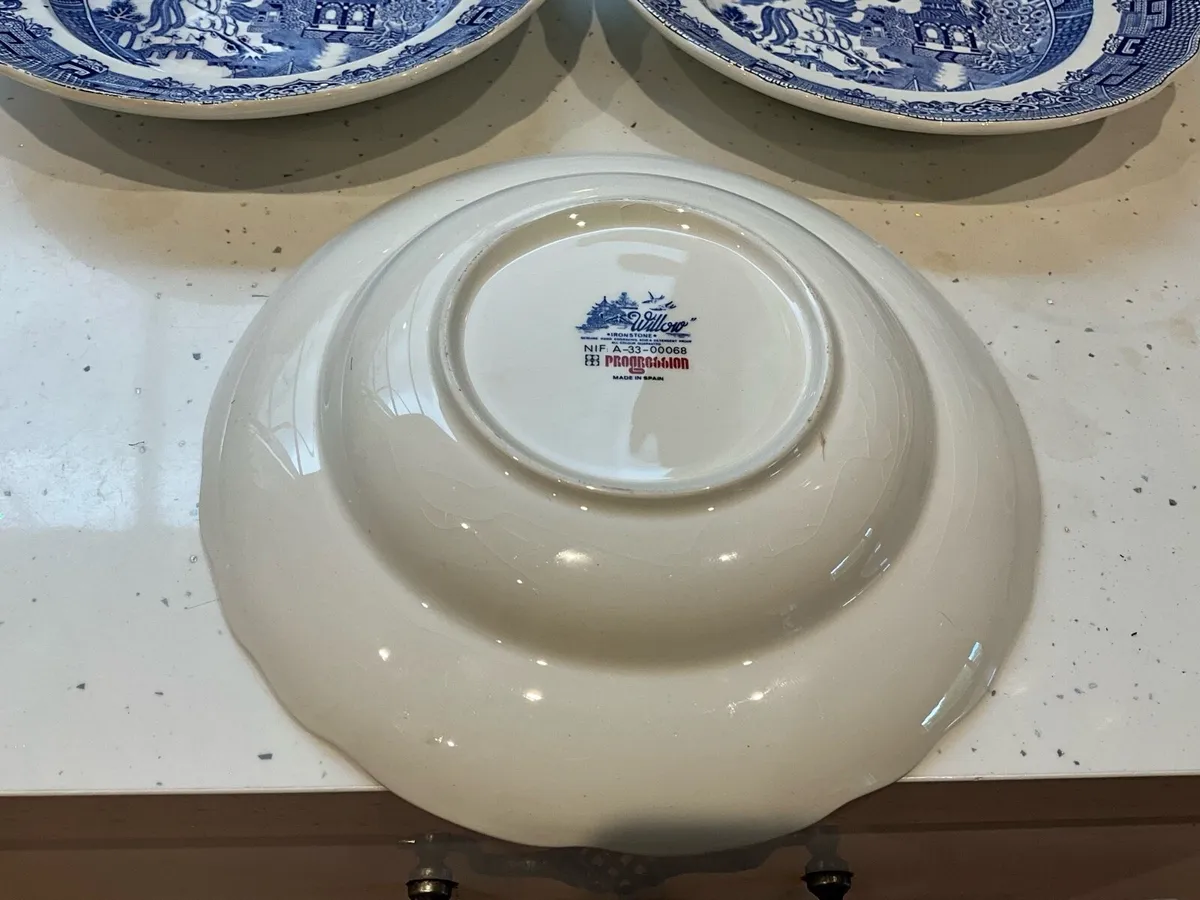 Set of 3 Willow Pattern Dishes - Image 4