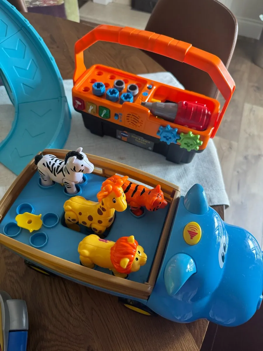 Toys - Image 2