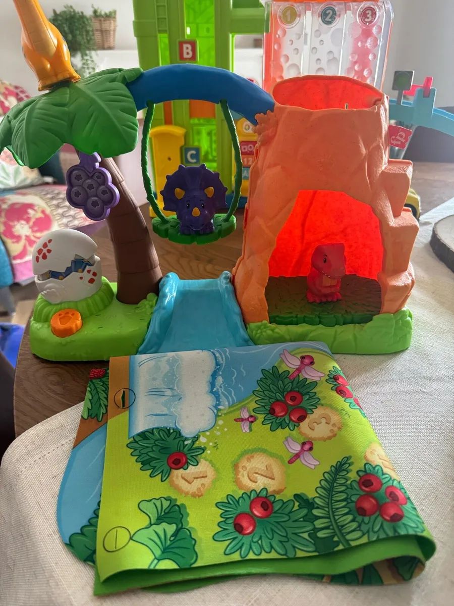 Toys - Image 4