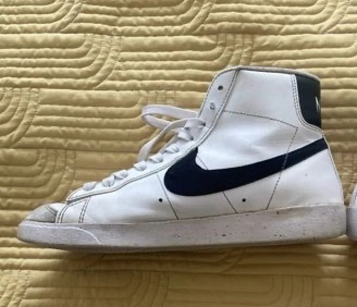 Nike Blazers Size 8 UK - Image 3