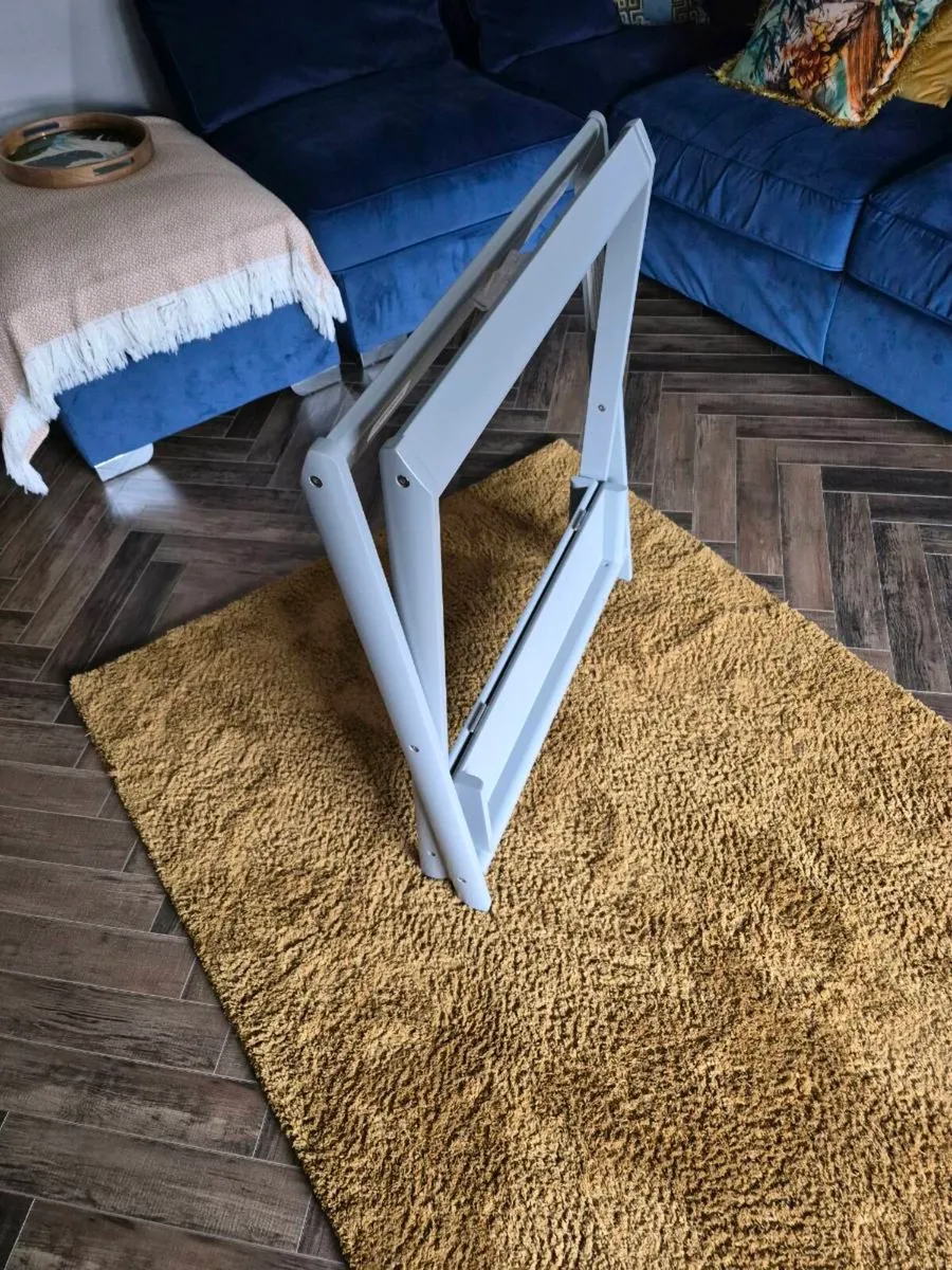 Uppababy Bassinet Stand - Grey - Image 2