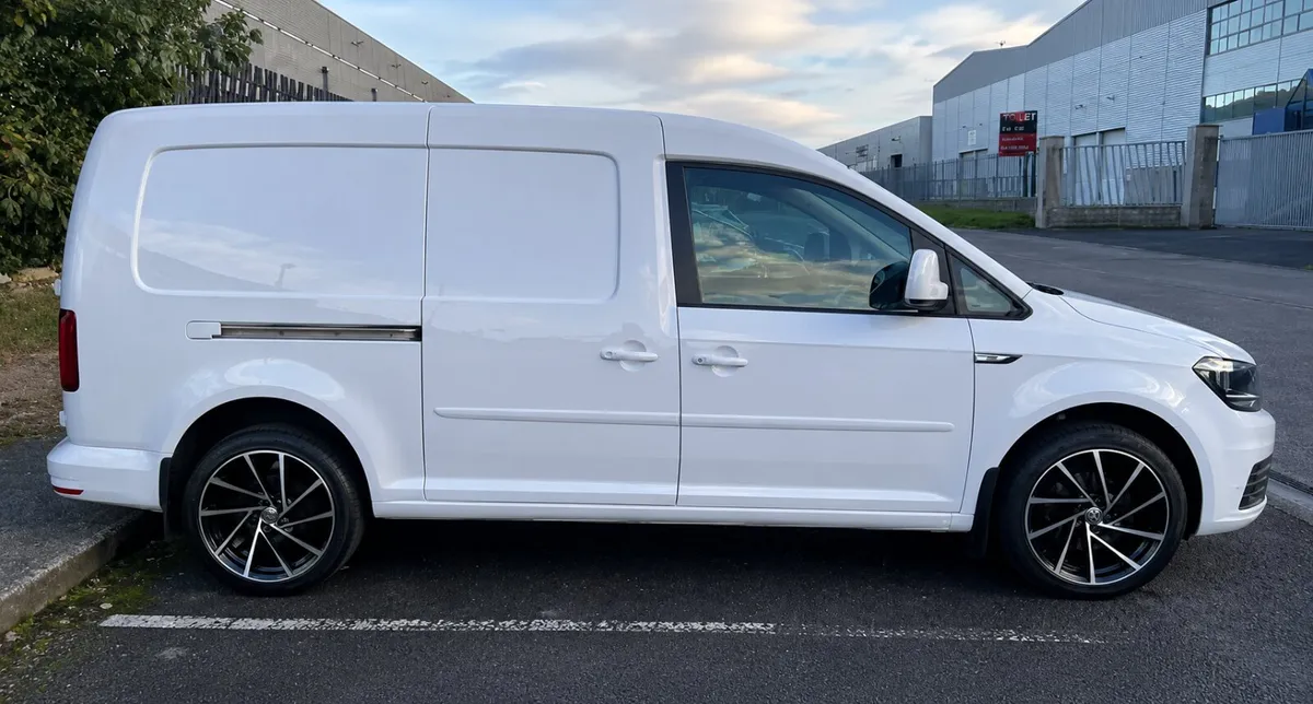 2019 Volkswagen Caddy 102Bhp Maxi - Image 3
