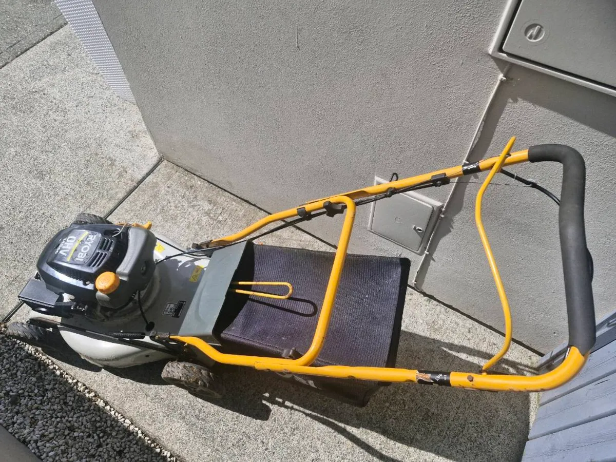 Self drive Lawnmower for sale - Image 1