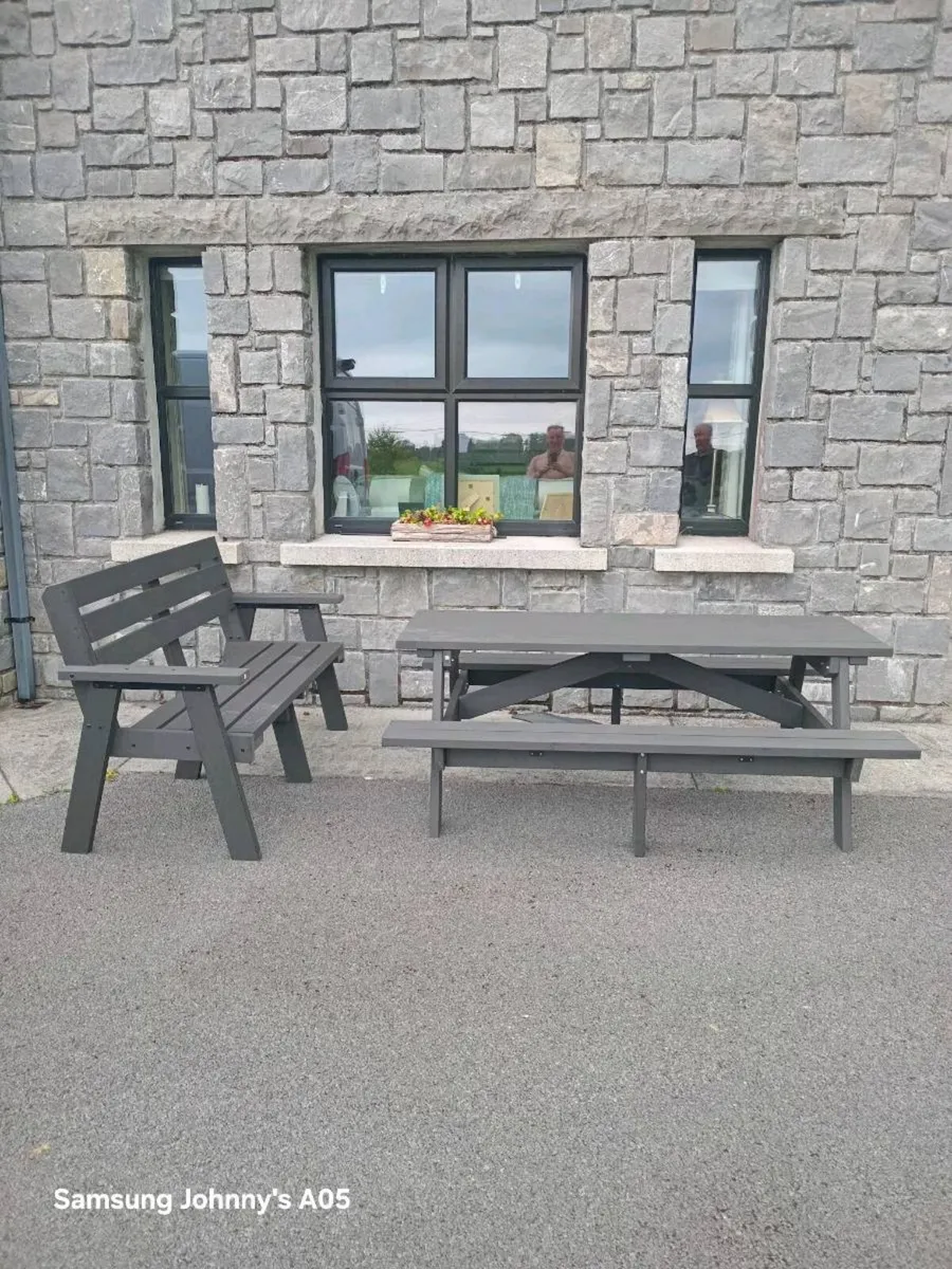 Picnic Benches & Seats - Image 3