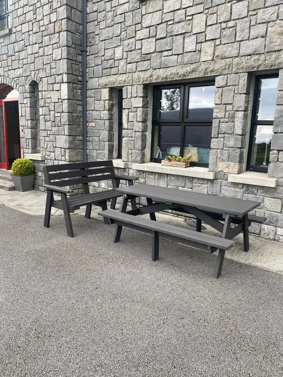 Picnic Benches & Seats - Image 2