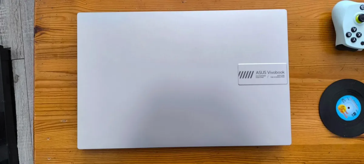 Asus Vivobook Go 15 Laptop - 15.6in FHD, Intel Pro - Image 2