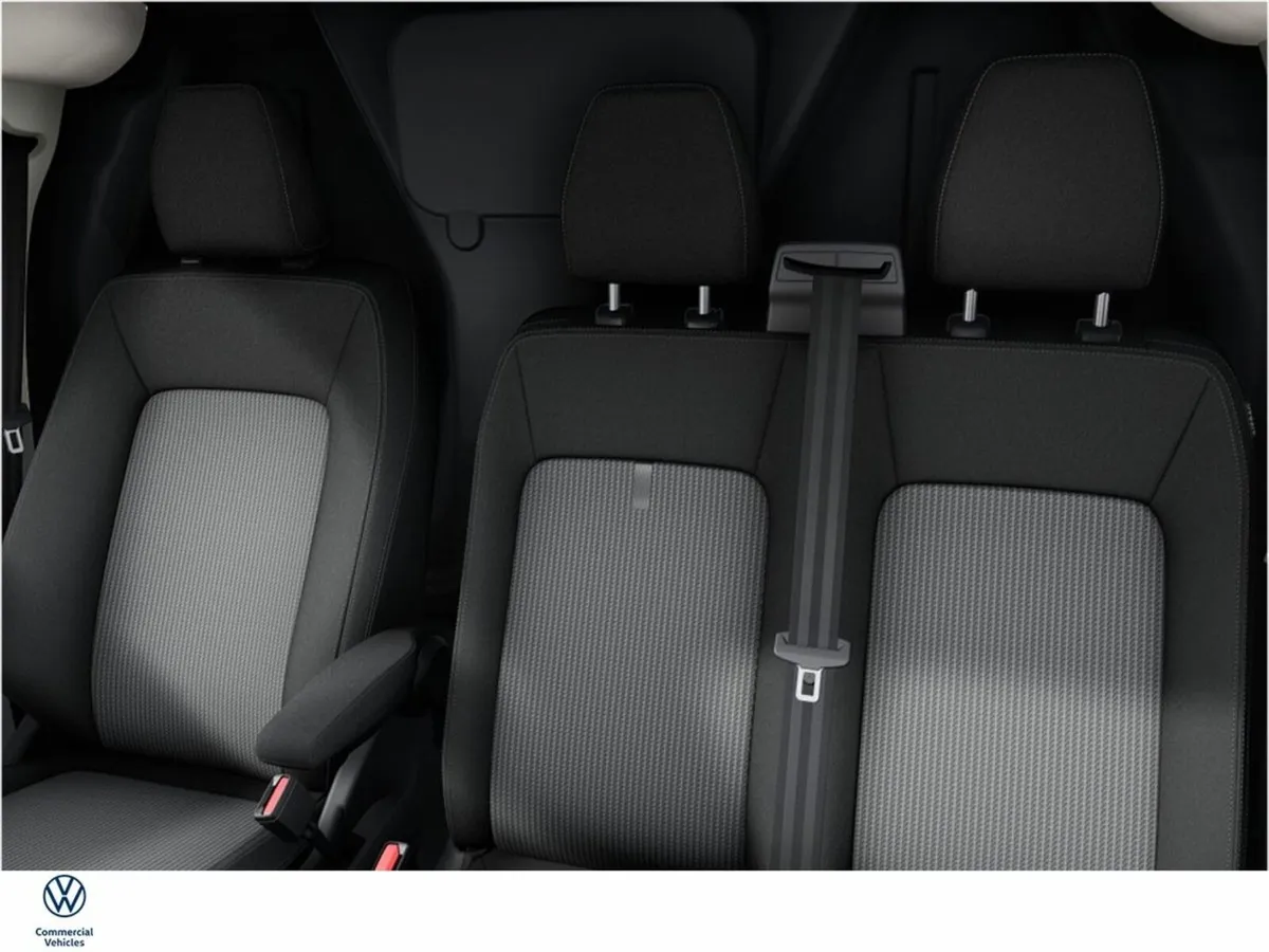 Volkswagen Transporter *** €496*** Highline LWB 15 - Image 4