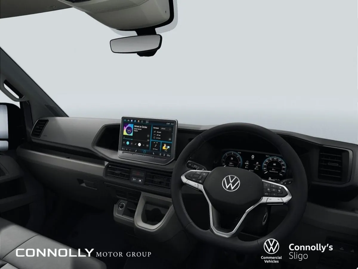 Volkswagen Crafter **4 Motion** in Stock Highline - Image 2