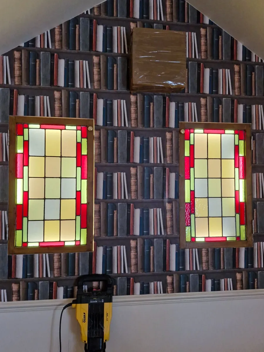 2 beautiful  stainded glass windows - Image 1