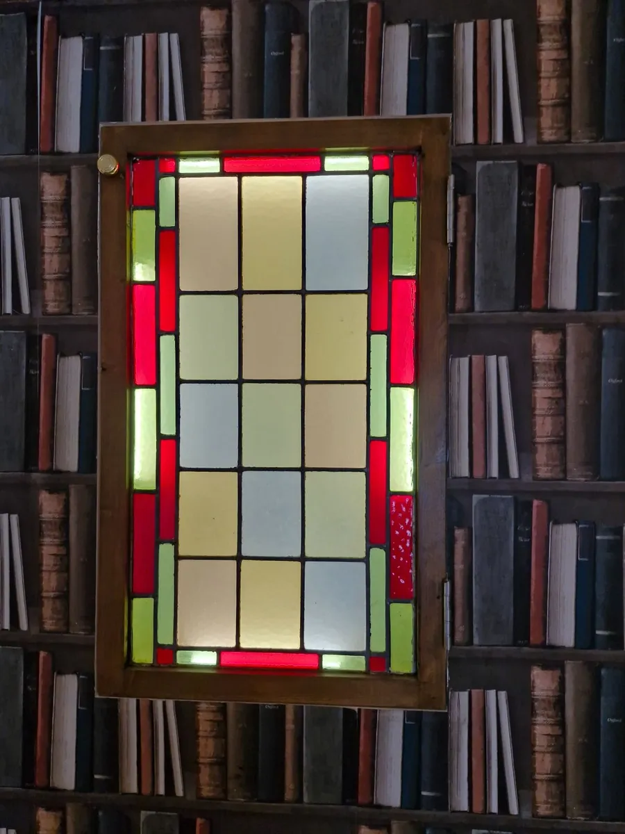 2 beautiful  stainded glass windows - Image 2