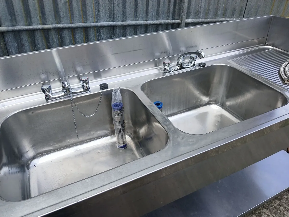 Staneless steel cabbinet double sink unit complete - Image 1