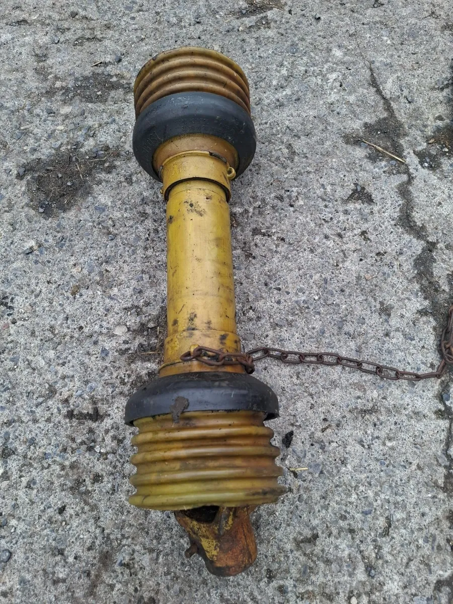 P.T.O heavy duty drive shaft. - Image 1