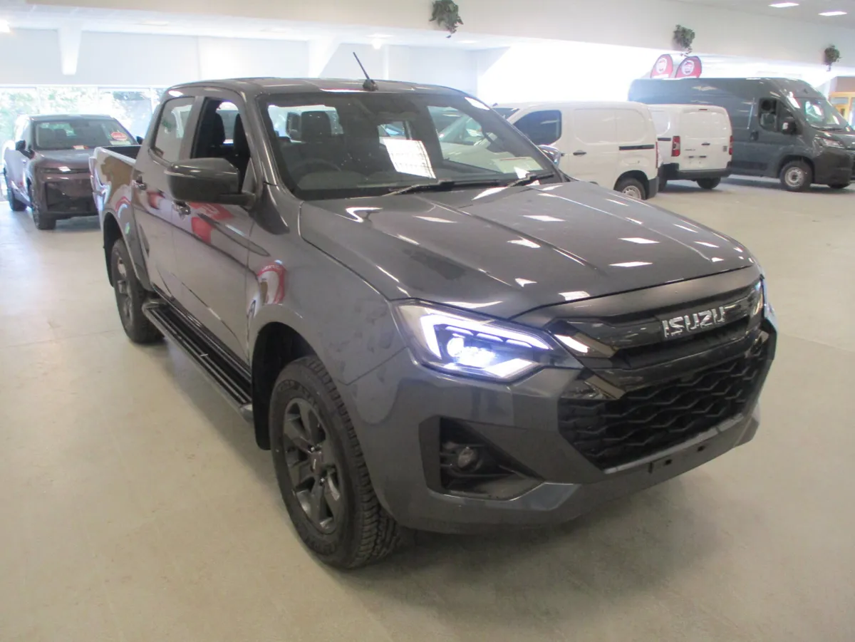 ISUZU D-MAX LSE CREW CAB PICK UP 4X4 T/DSL - Image 2