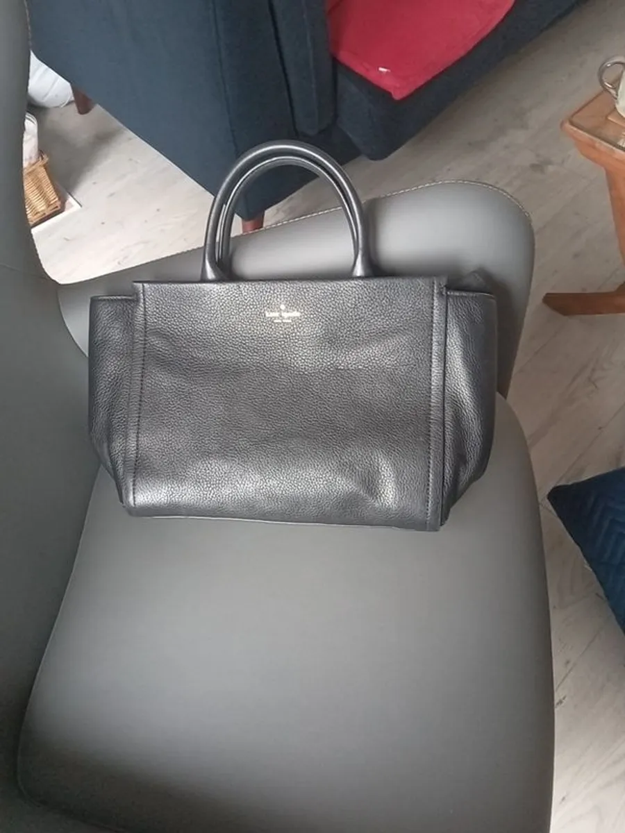 ladies leather bag - Image 1