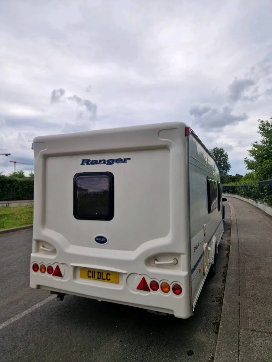 Caravan. - Image 3