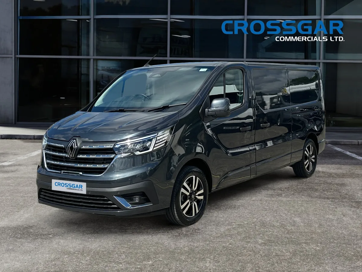 2026 TRAFIC SPORT LWB AUTO 170 HP NO IMPORT TARIFF - Image 3