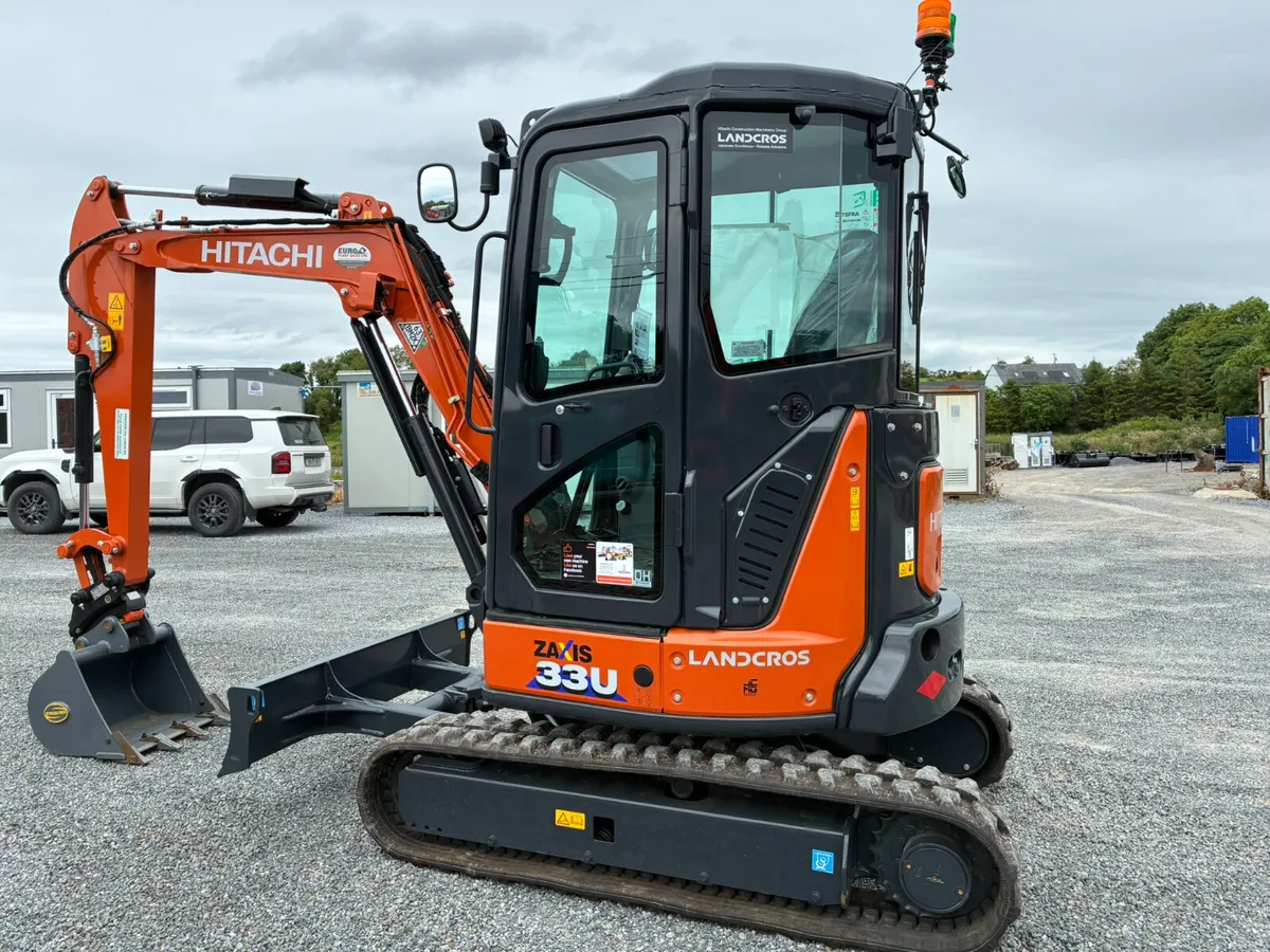 Hitachi  ZX33U-6 - Image 1